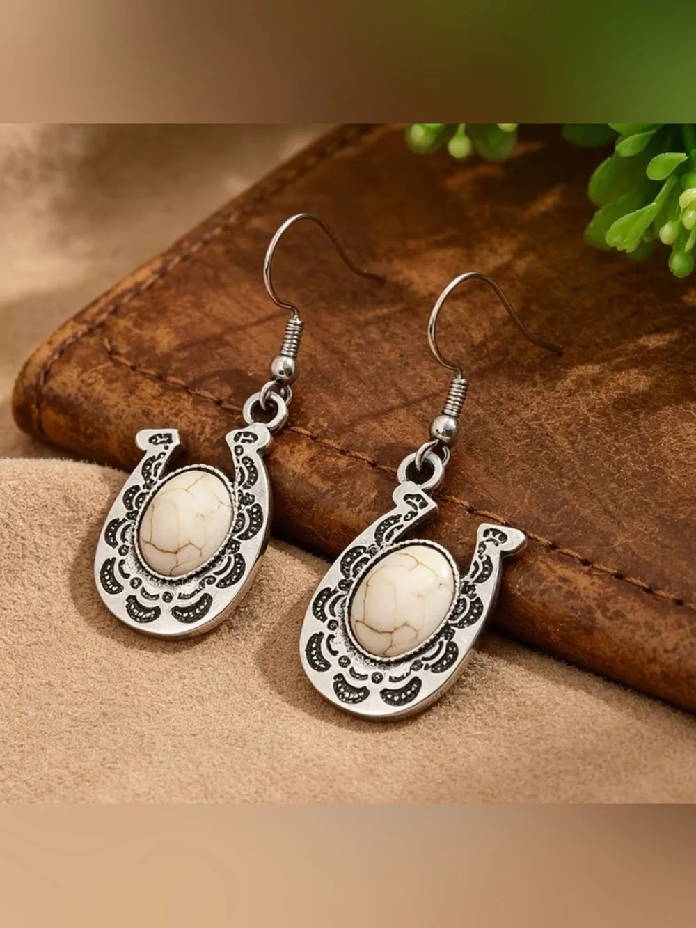 N/A elegant silver